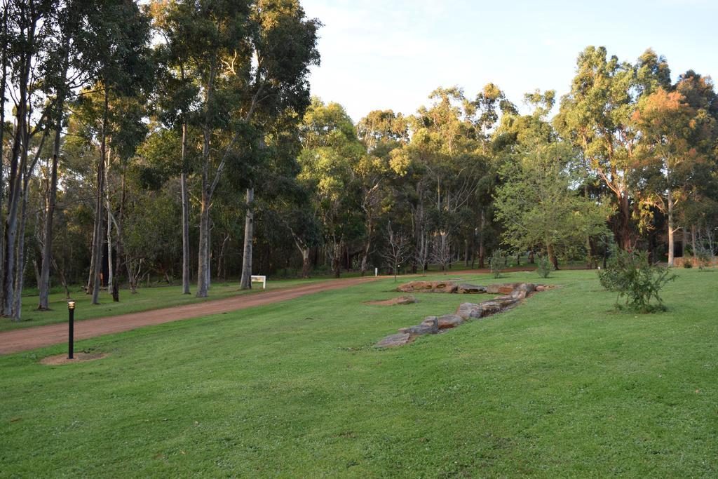 Bushy Lake Chalets Margaret River Dış mekan fotoğraf