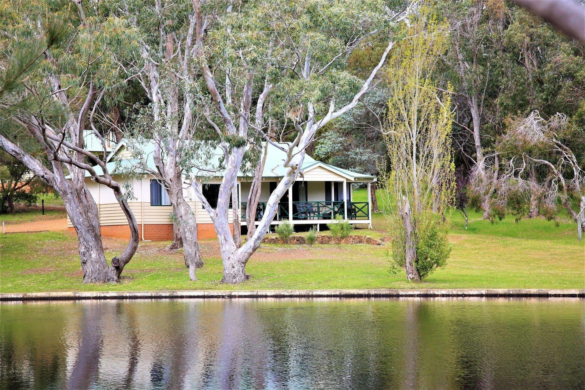 Bushy Lake Chalets Margaret River Dış mekan fotoğraf