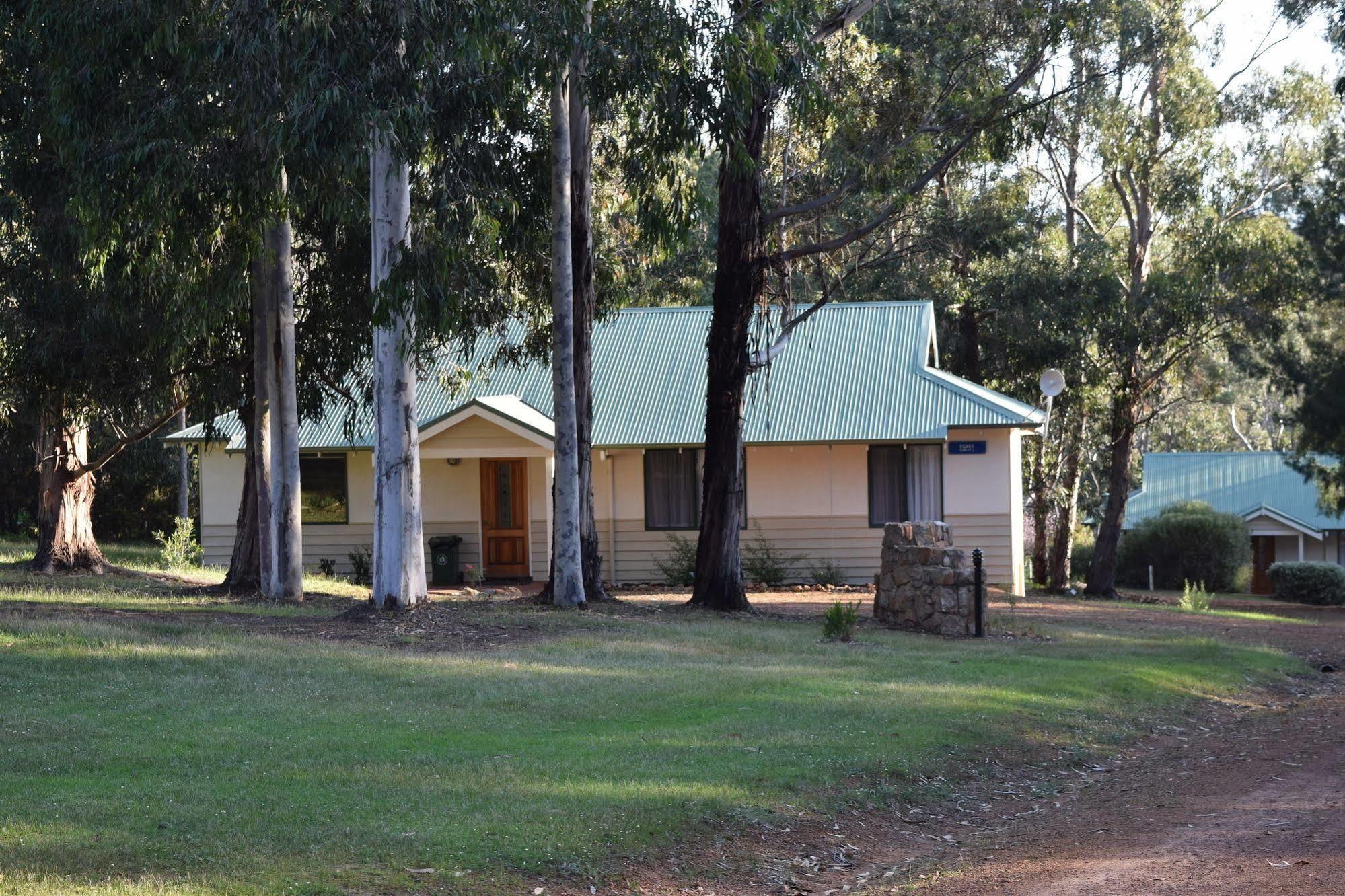 Bushy Lake Chalets Margaret River Dış mekan fotoğraf