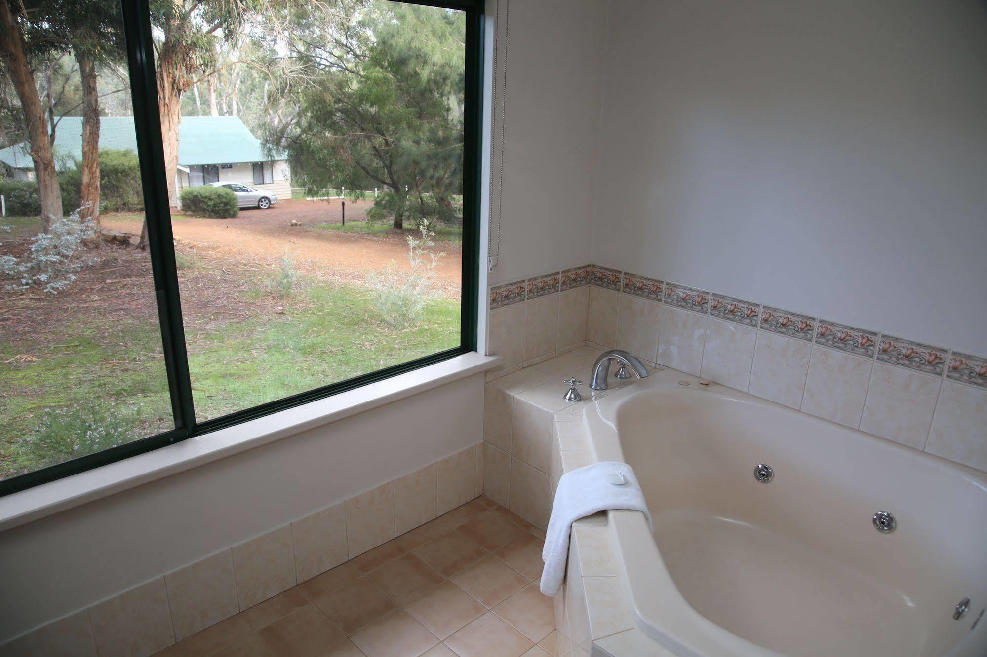Bushy Lake Chalets Margaret River Dış mekan fotoğraf